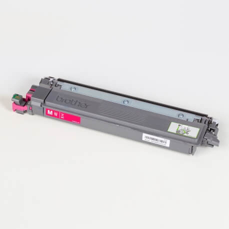 Auf dem Bild sehen Sie den ArtikelTN-248 Starter von Brother. Dieses Toner Modell eignet sich für die Wiederaufbereitung und wird daher zum Recycling angekauft.