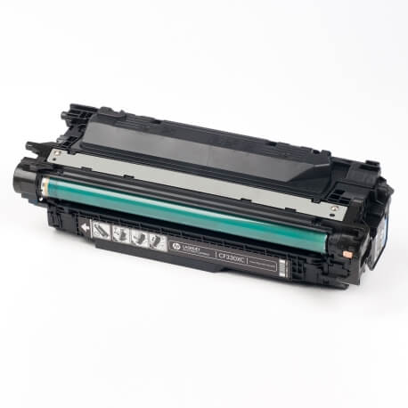 Auf dem Bild sehen Sie den ArtikelCF330X von Hewlett-Packard. Dieses Toner Modell eignet sich für die Wiederaufbereitung und wird daher zum Recycling angekauft.