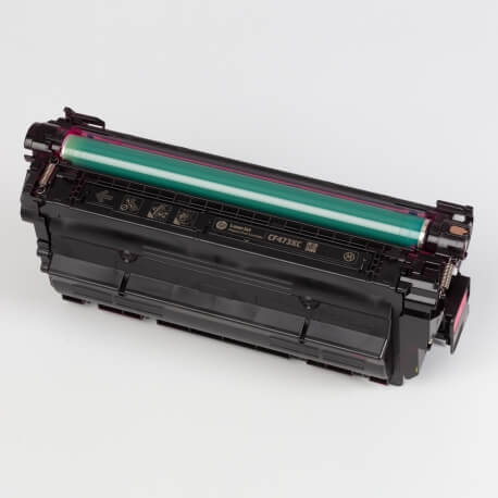 Auf dem Bild sehen Sie den ArtikelCF470X-73X von Hewlett-Packard. Dieses Toner Modell eignet sich für die Wiederaufbereitung und wird daher zum Recycling angekauft.