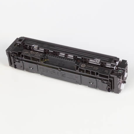 Auf dem Bild sehen Sie den ArtikelW2190A-93A von Hewlett-Packard. Dieses Toner Modell eignet sich für die Wiederaufbereitung und wird daher zum Recycling angekauft.